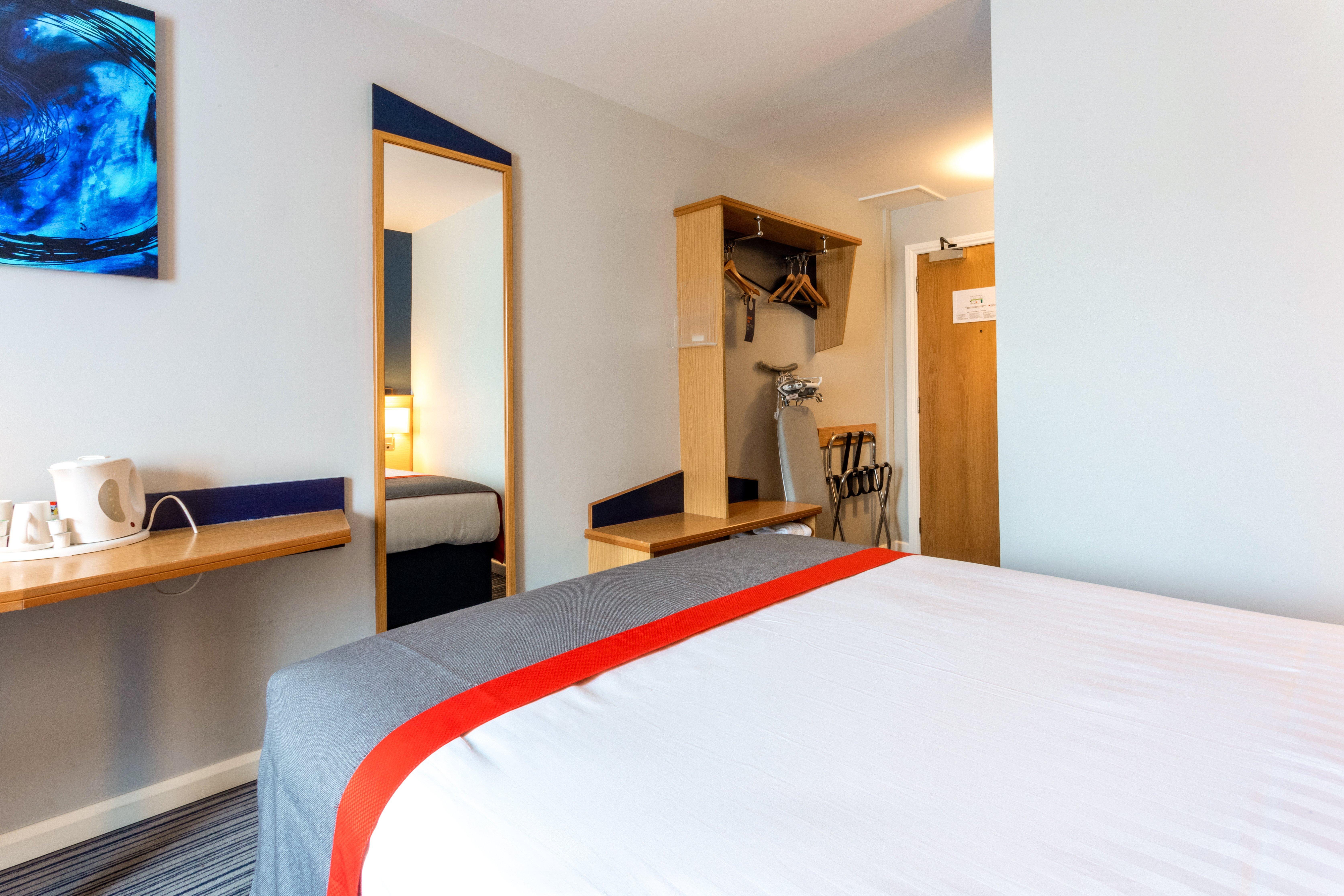 Holiday Inn Express Perth, An Ihg Hotel Exteriér fotografie